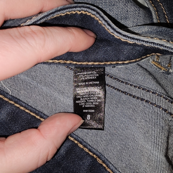 Express Cuffed Denim Shorts - Picture 4 of 4